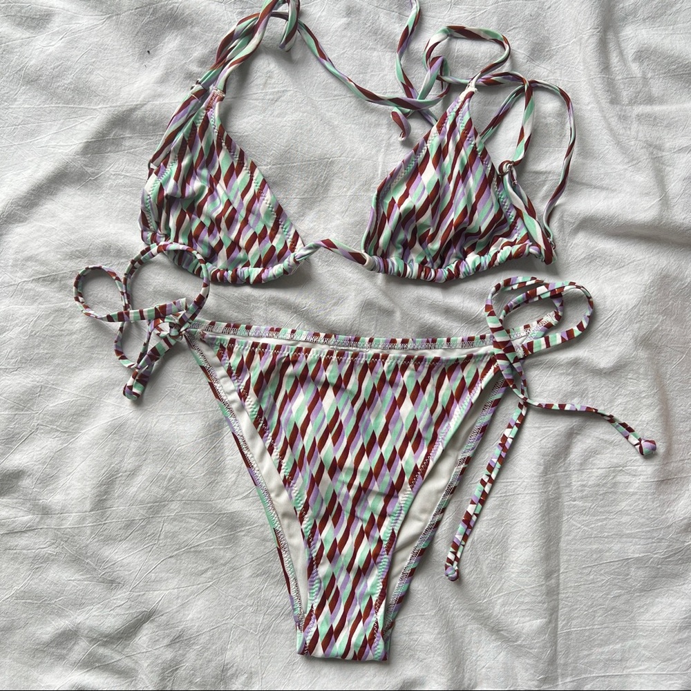 Two piece swimsuit , size s, worn only once ,